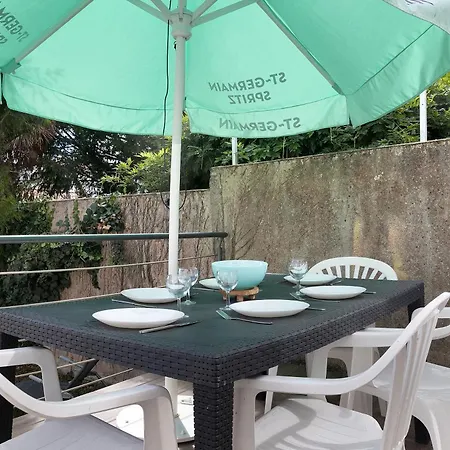 Сasa de vacaciones Maison Avec Jardin Sud-fouras