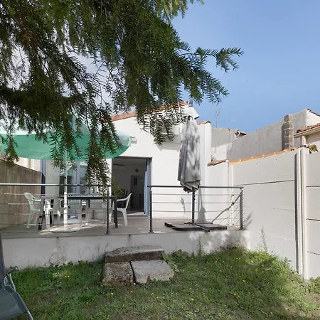 Сasa de vacaciones Maison Avec Jardin Sud-fouras